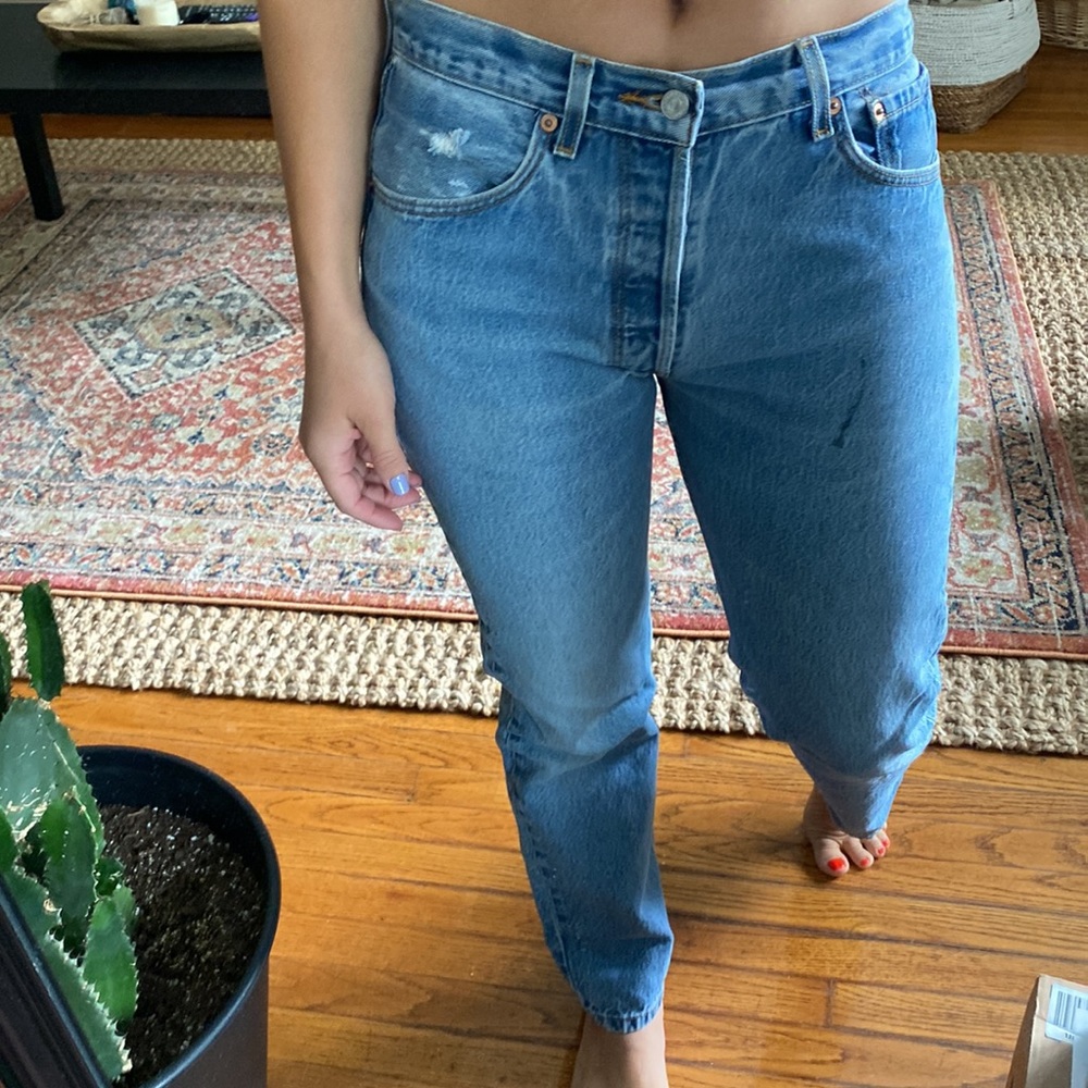 Vintage Levi's 501 Jeans - Picture 4 of 14